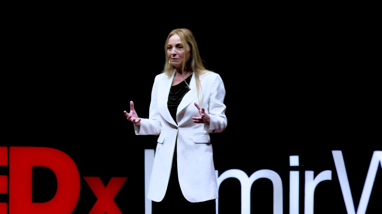 Valizine Dikkat Et! Lüset Kohen Fins TEDxİzmirWomen (TEDx Talks